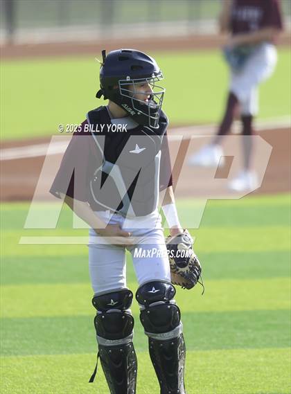 Thumbnail 3 in Grand Saline vs Athens photogallery.