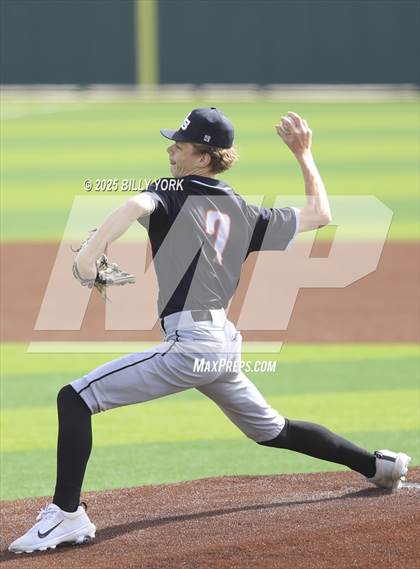 Thumbnail 1 in Grand Saline vs Athens photogallery.