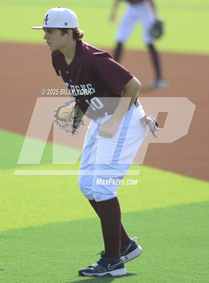 Thumbnail 1 in Grand Saline vs Athens photogallery.