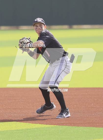 Thumbnail 3 in Grand Saline vs Athens photogallery.