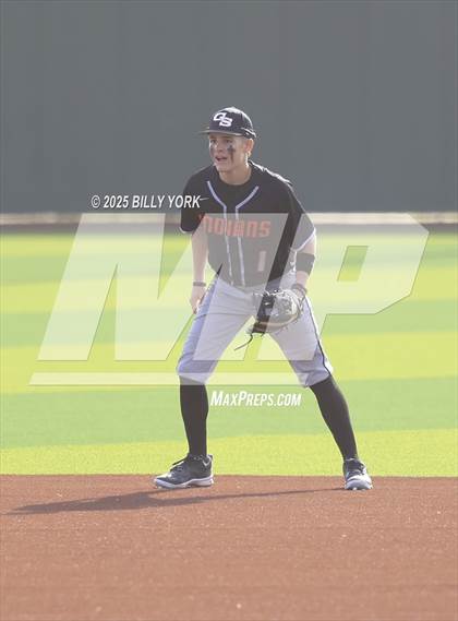 Thumbnail 3 in Grand Saline vs Athens photogallery.