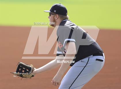 Thumbnail 3 in Grand Saline vs Athens photogallery.