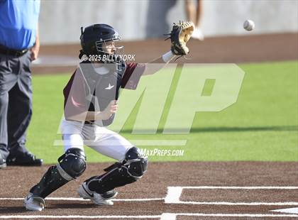 Thumbnail 1 in Grand Saline vs Athens photogallery.