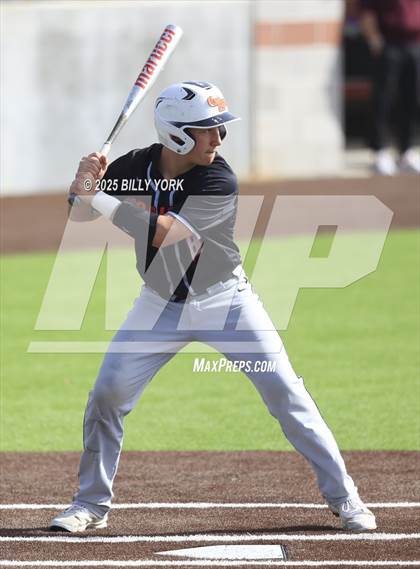 Thumbnail 3 in Grand Saline vs Athens photogallery.