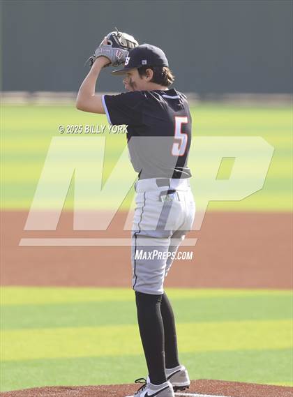 Thumbnail 3 in Grand Saline vs Athens photogallery.