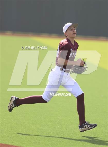Thumbnail 2 in Grand Saline vs Athens photogallery.