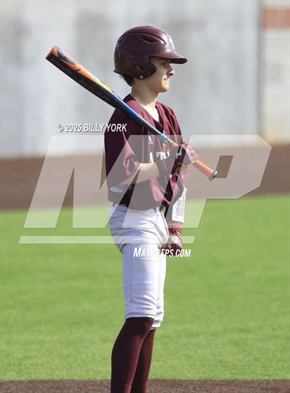 Thumbnail 2 in Grand Saline vs Athens photogallery.