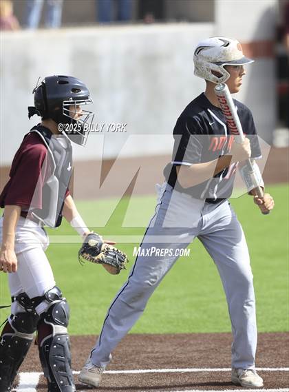 Thumbnail 1 in Grand Saline vs Athens photogallery.