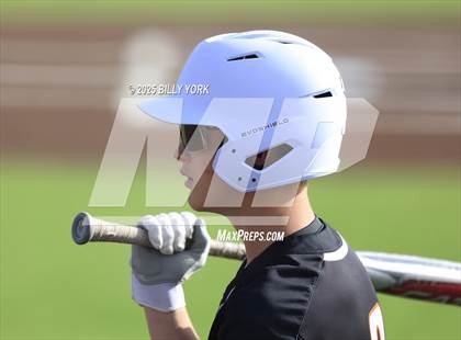 Thumbnail 3 in Grand Saline vs Athens photogallery.