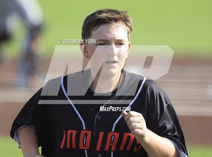 Thumbnail 3 in Grand Saline vs Athens photogallery.