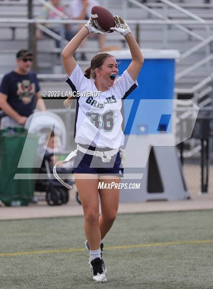 Thumbnail 1 in Lakewood vs ThunderRidge photogallery.