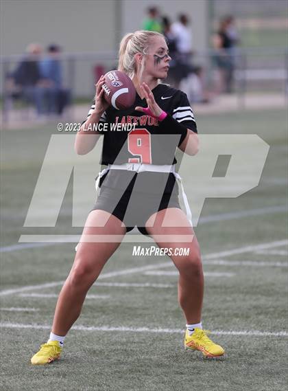 Thumbnail 3 in Lakewood vs ThunderRidge photogallery.