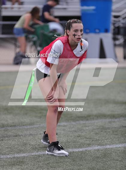 Thumbnail 1 in Lakewood vs ThunderRidge photogallery.