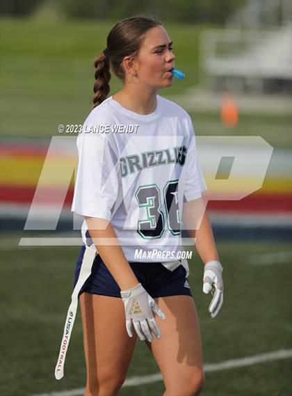 Thumbnail 1 in Lakewood vs ThunderRidge photogallery.