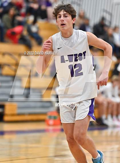 Thumbnail 1 in Legacy @ Arvada West photogallery.