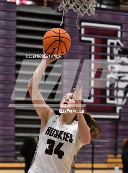 Thumbnail 1 in Basha @ Hamilton photogallery.