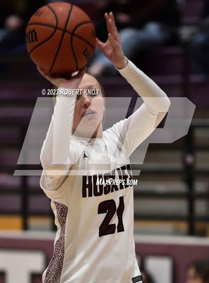 Thumbnail 2 in Basha @ Hamilton photogallery.