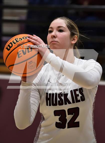 Thumbnail 2 in Basha @ Hamilton photogallery.