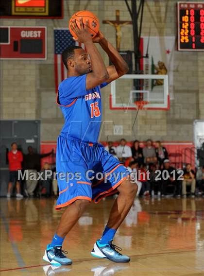 Thumbnail 3 in Whitney Young vs. Bishop Gorman (Nike Extravaganza) photogallery.