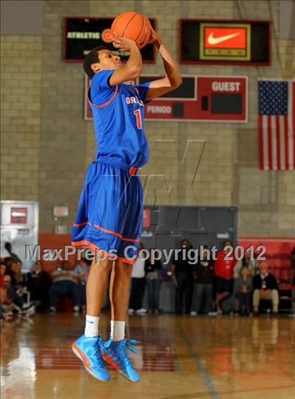 Thumbnail 1 in Whitney Young vs. Bishop Gorman (Nike Extravaganza) photogallery.