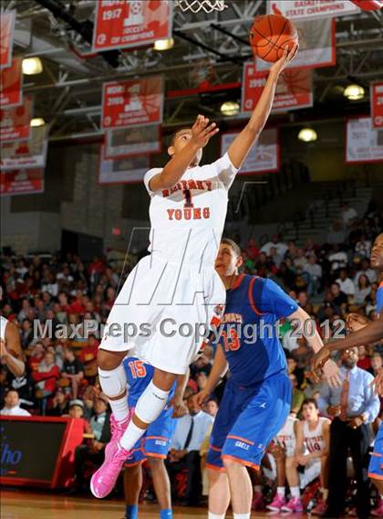 Thumbnail 1 in Whitney Young vs. Bishop Gorman (Nike Extravaganza) photogallery.