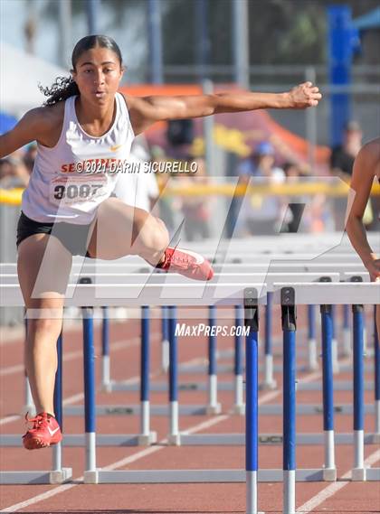Thumbnail 1 in AIA Track & Field Championships (Girls Hurdles 100m DIV 1 & 3) photogallery.