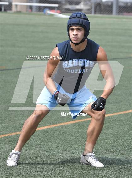 Thumbnail 3 in Saugus vs. Western (Huntington Beach Tournament) photogallery.