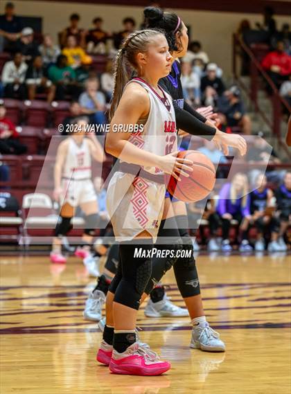 Thumbnail 3 in Broaddus vs. Martins Mill (Tenaha ISD Holiday Hoops) photogallery.