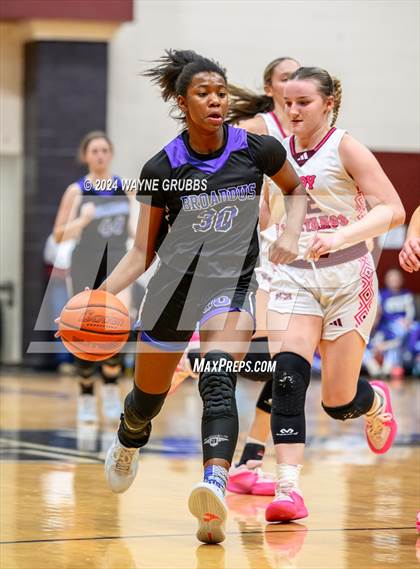 Thumbnail 2 in Broaddus vs. Martins Mill (Tenaha ISD Holiday Hoops) photogallery.