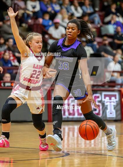 Thumbnail 2 in Broaddus vs. Martins Mill (Tenaha ISD Holiday Hoops) photogallery.