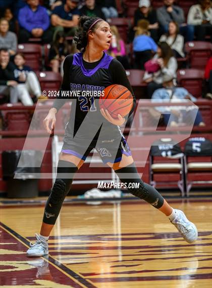 Thumbnail 1 in Broaddus vs. Martins Mill (Tenaha ISD Holiday Hoops) photogallery.