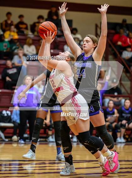 Thumbnail 1 in Broaddus vs. Martins Mill (Tenaha ISD Holiday Hoops) photogallery.