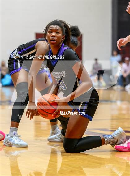 Thumbnail 3 in Broaddus vs. Martins Mill (Tenaha ISD Holiday Hoops) photogallery.