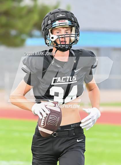 Thumbnail 2 in Cactus vs. Mountain Ridge (Scrimmage) photogallery.