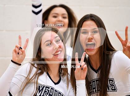 Thumbnail 1 in Adelson vs. Meadows photogallery.