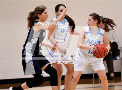 Thumbnail 1 in Adelson vs. Meadows photogallery.