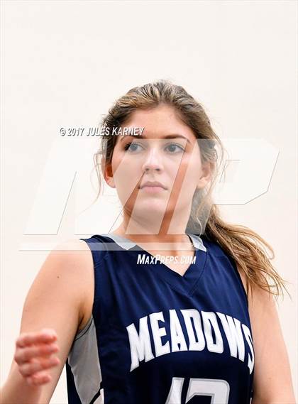 Thumbnail 1 in Adelson vs. Meadows photogallery.