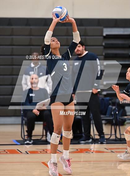 Thumbnail 2 in Venice @ Cypress (CIF State D3 First Round Playoffs) photogallery.