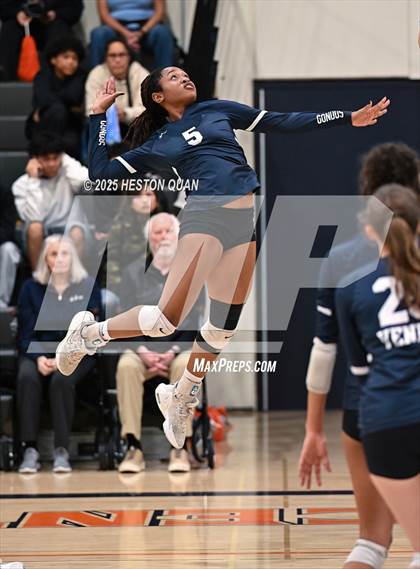 Thumbnail 1 in Venice @ Cypress (CIF State D3 First Round Playoffs) photogallery.