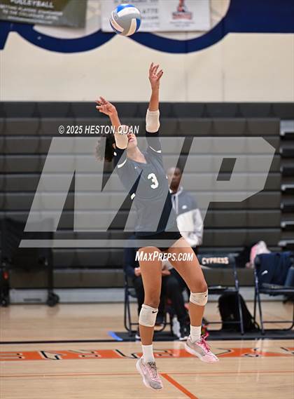 Thumbnail 2 in Venice @ Cypress (CIF State D3 First Round Playoffs) photogallery.