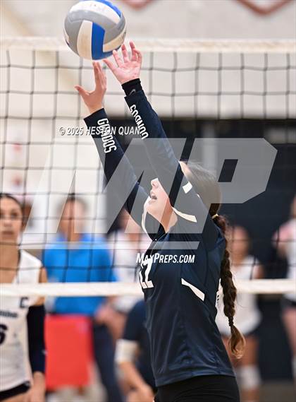 Thumbnail 1 in Venice @ Cypress (CIF State D3 First Round Playoffs) photogallery.