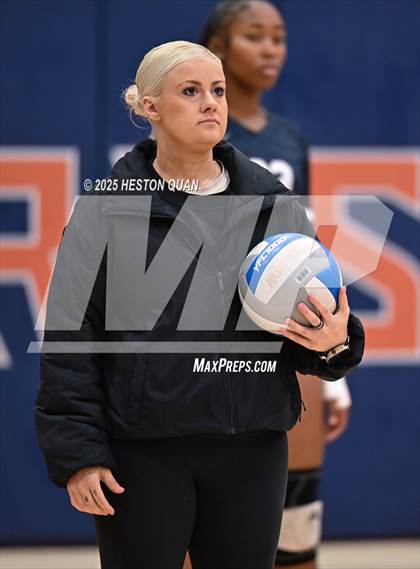 Thumbnail 2 in Venice @ Cypress (CIF State D3 First Round Playoffs) photogallery.