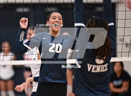 Thumbnail 1 in Venice @ Cypress (CIF State D3 First Round Playoffs) photogallery.