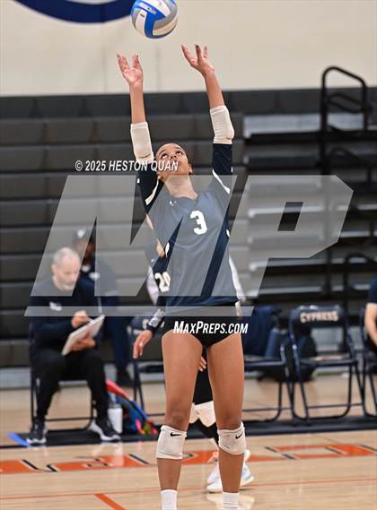 Thumbnail 1 in Venice @ Cypress (CIF State D3 First Round Playoffs) photogallery.