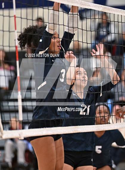 Thumbnail 3 in Venice @ Cypress (CIF State D3 First Round Playoffs) photogallery.