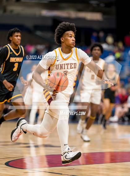 Thumbnail 1 in Beaumont United vs Brennan (UIL 6A Basketball Semifinal) photogallery.