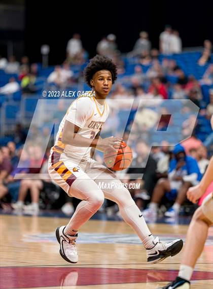 Thumbnail 2 in Beaumont United vs Brennan (UIL 6A Basketball Semifinal) photogallery.