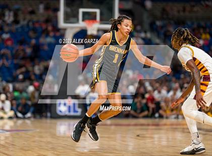 Thumbnail 3 in Beaumont United vs Brennan (UIL 6A Basketball Semifinal) photogallery.
