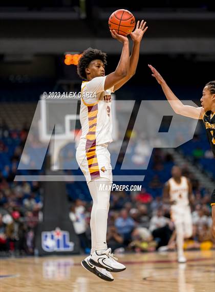 Thumbnail 1 in Beaumont United vs Brennan (UIL 6A Basketball Semifinal) photogallery.