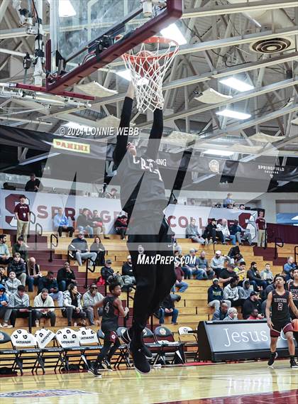 Thumbnail 3 in Bishop O'Connell vs. Cardinal Ritter College Prep (Spalding Hoophall Classic) photogallery.